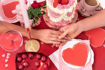 Picture of NAPKINS HEART RED 14.3X12.5CM 20PCS